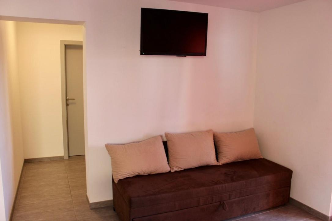 Filipovic Apartmani Medulin Exteriör bild
